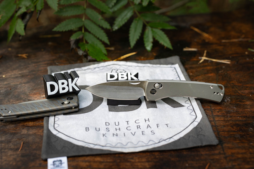 DBK universal Magnetic knife stand - 3D Printed
